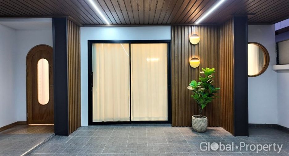 À vendre 3 chambres maison à Bang Lamung, Chonburi