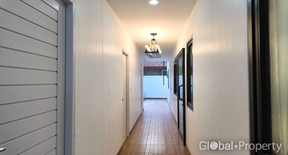 À vendre 3 chambres maison à Bang Lamung, Chonburi