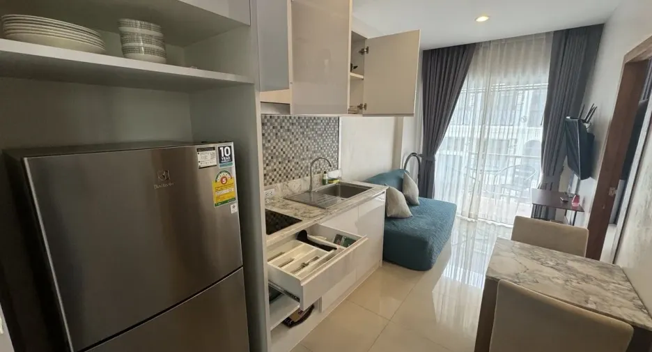 Condo en alquiler y en venta de 1 habitaciones en Mueang Phuket, Phuket