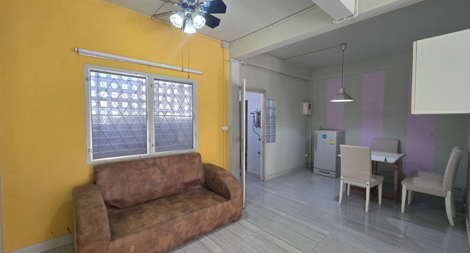 Reihenhaus zum Kauf und zur Miete mit 3 Zimmer in Hua Hin, Prachuap Khiri Khan