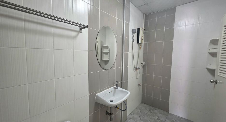 Reihenhaus zum Kauf und zur Miete mit 3 Zimmer in Hua Hin, Prachuap Khiri Khan