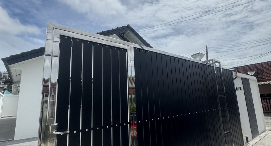 For sale 3 bedrooms house in Bang Lamung, Chonburi