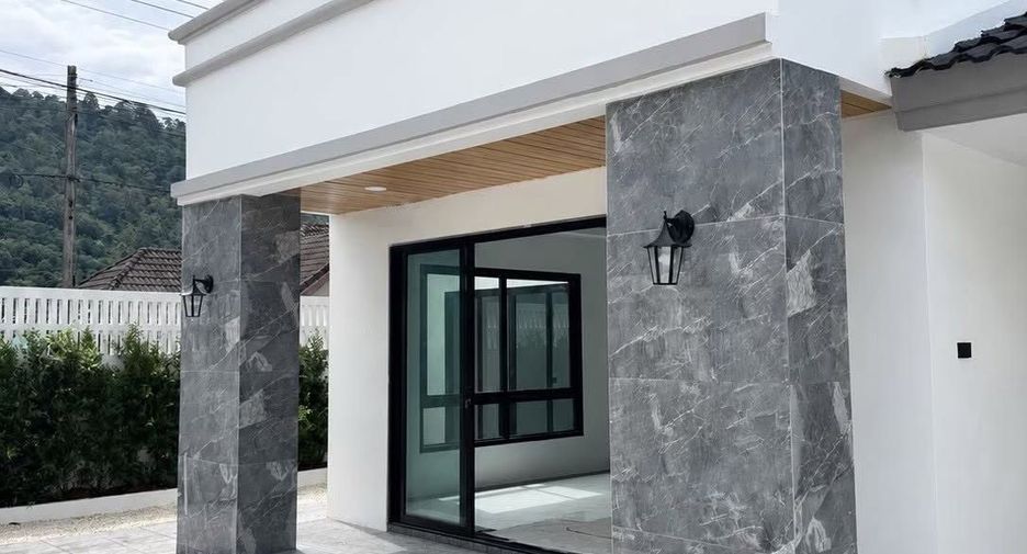 For sale 4 ベッドルーム house in Mueang Phuket, Phuket