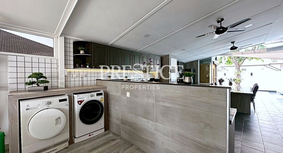 For rent 3 bedrooms house in Bang Lamung, Chonburi