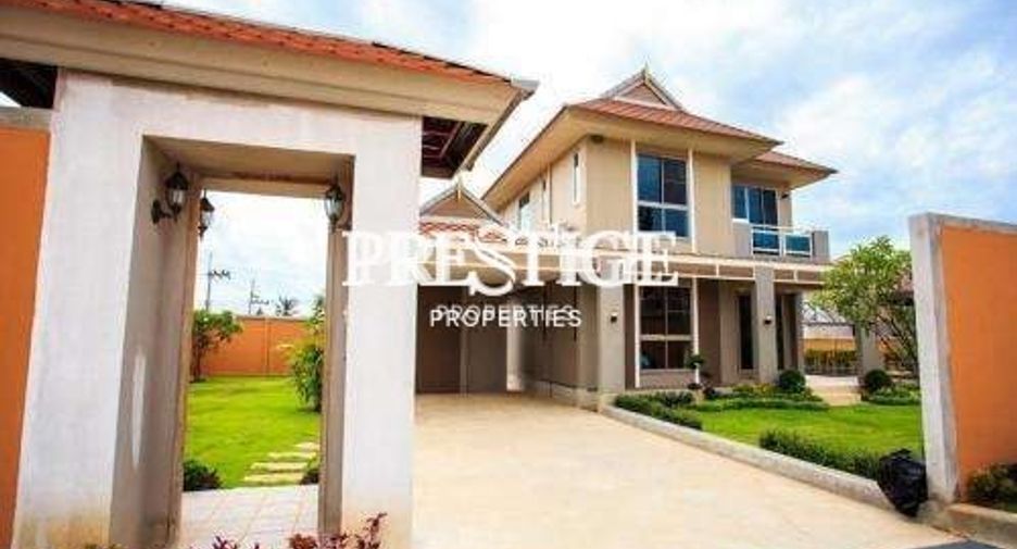 For rent 4 bedrooms house in Bang Lamung, Chonburi