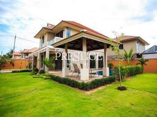 For rent 4 bedrooms house in Bang Lamung, Chonburi