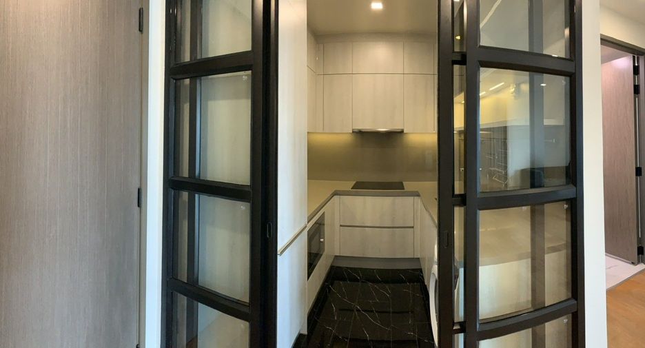 Wohnung zur Miete mit 3 Zimmer in Khlong Toei, Bangkok