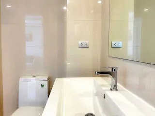 Wohnung zur Miete mit 1 Zimmer in Bang Na, Bangkok