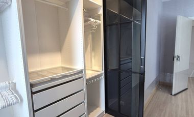 For rent 3 bedrooms townhouse in Chom Thong, Bangkok