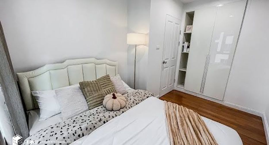 Wohnung zur Miete mit 2 Zimmer in Huai Khwang, Bangkok