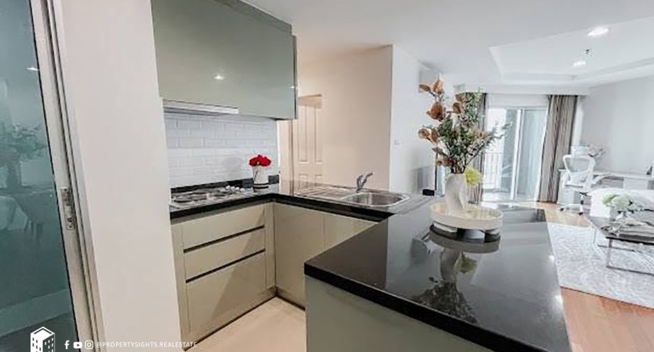 Wohnung zur Miete mit 2 Zimmer in Huai Khwang, Bangkok