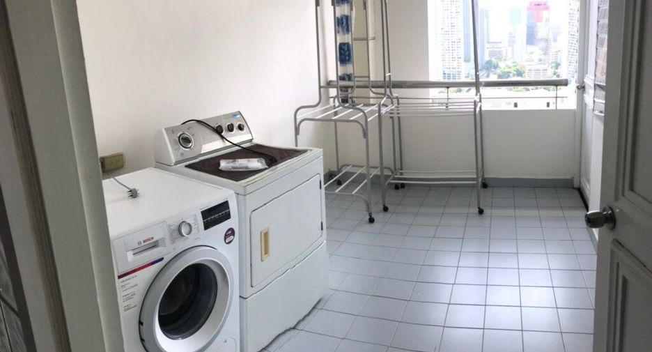 Wohnung zur Miete mit 3 Zimmer in Watthana, Bangkok