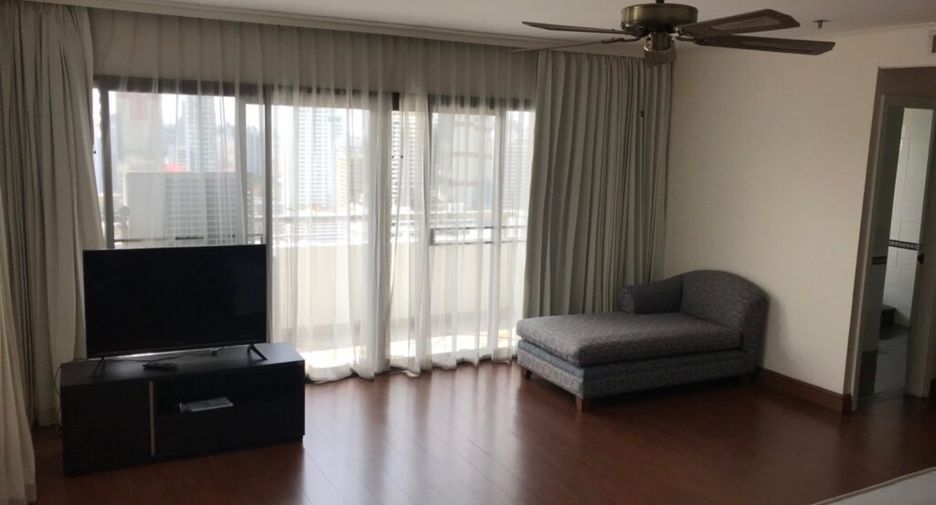 Wohnung zur Miete mit 3 Zimmer in Watthana, Bangkok