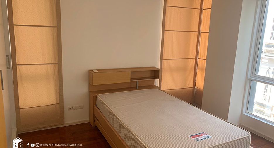 For rent 3 ベッドルーム condo in Khlong Toei, Bangkok