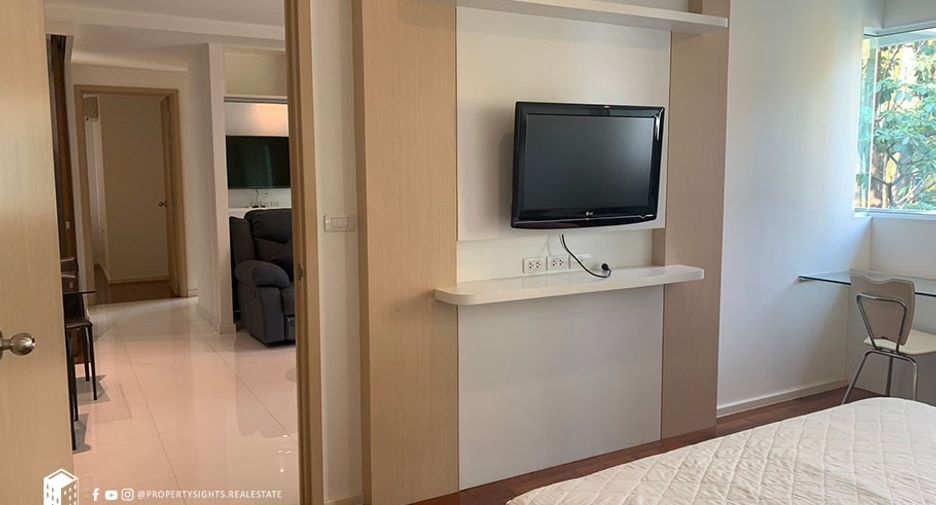 For rent 3 ベッドルーム condo in Khlong Toei, Bangkok