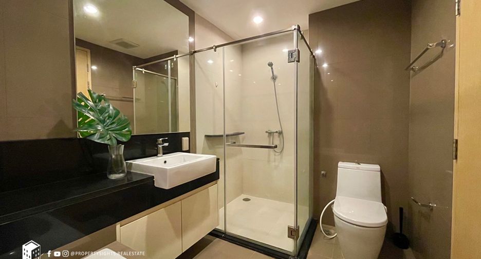 For rent 2 ベッドルーム condo in Khlong Toei, Bangkok