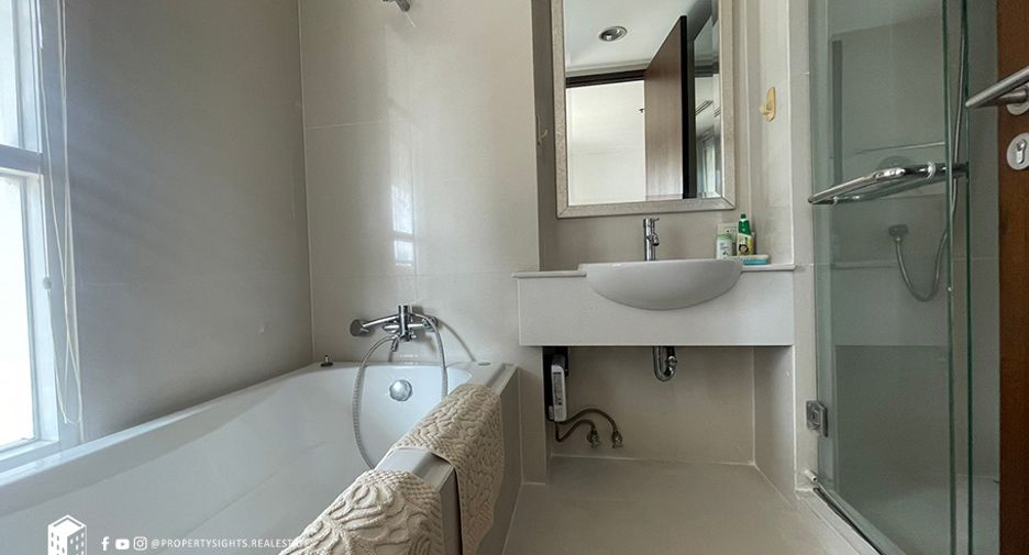 Wohnung zur Miete mit 2 Zimmer in Watthana, Bangkok
