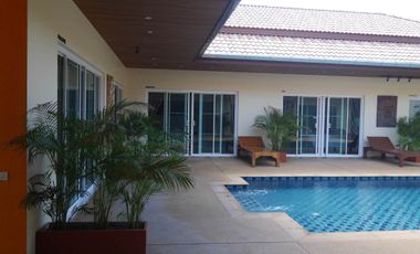 For sale そして for rent 6 ベッドルーム villa in Mueang Phuket, Phuket