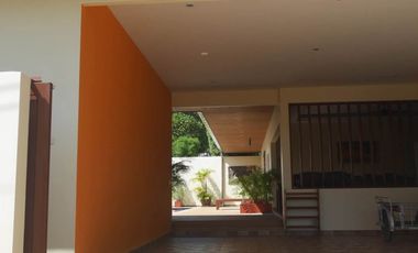 For sale そして for rent 6 ベッドルーム villa in Mueang Phuket, Phuket
