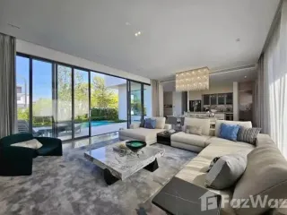 Аренда и продажа 5 спальни вилла в Na Jomtien, Паттайя