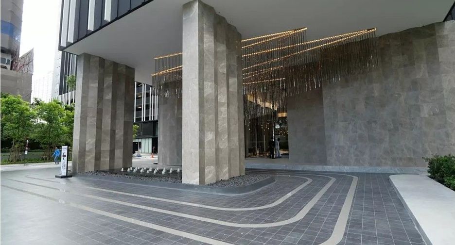 À vendre 1 chambre condo à Huai Khwang, Bangkok