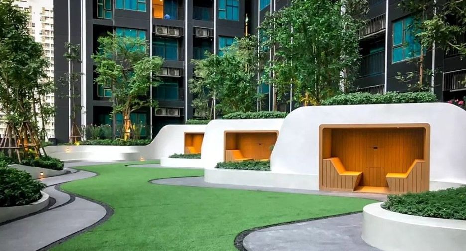 À vendre 1 chambre condo à Huai Khwang, Bangkok