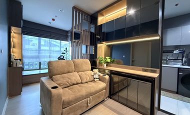 À vendre 1 chambre condo à Huai Khwang, Bangkok