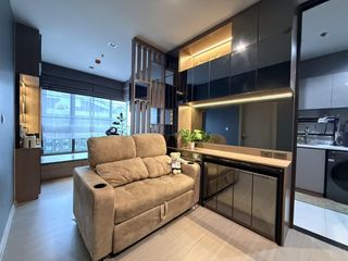 À vendre 1 chambre condo à Huai Khwang, Bangkok