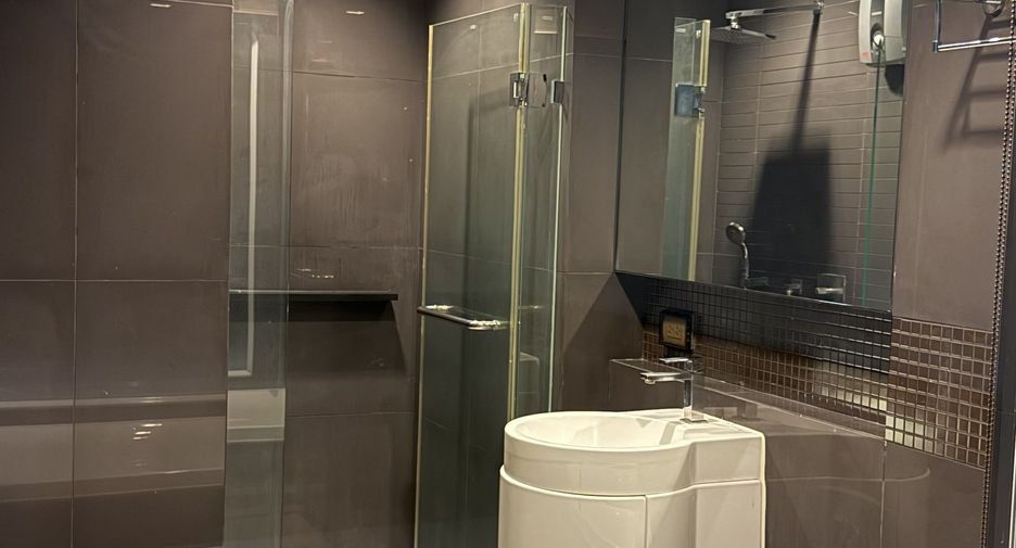 Wohnung zum Kauf mit 1 Zimmer in Sathon, Bangkok