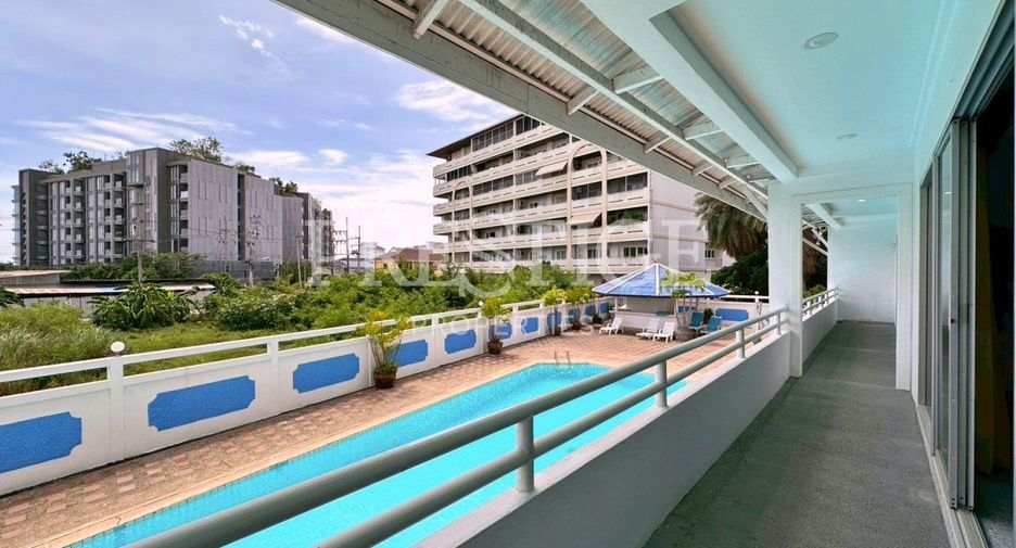 For sale 2 bedrooms condo in Na Jomtien, Pattaya