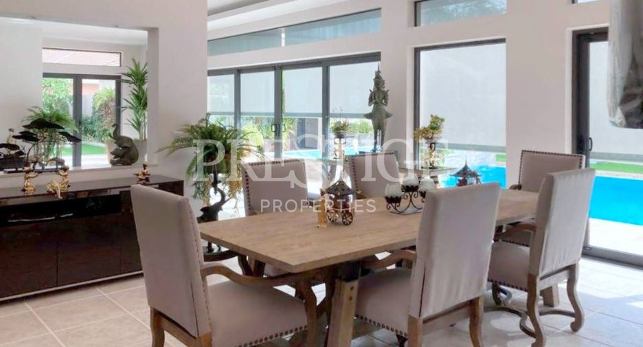 For rent 4 bedrooms house in Bang Lamung, Chonburi