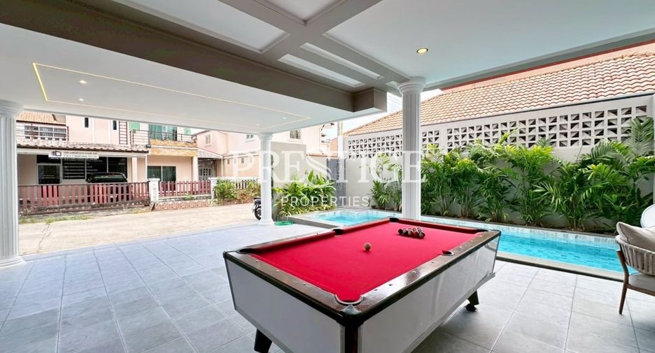 For rent 4 bedrooms house in East Pattaya, Pattaya