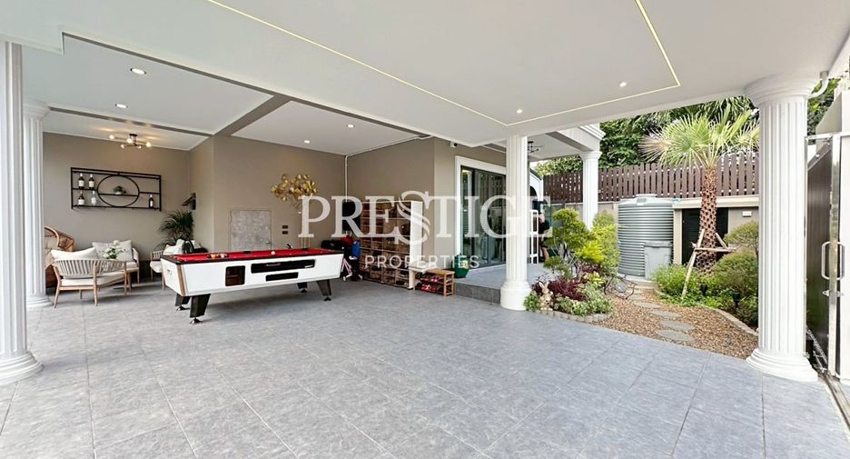 For rent 4 bedrooms house in East Pattaya, Pattaya