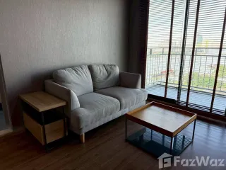 Condo en alquiler de 2 habitaciones en Yan Nawa, Bangkok