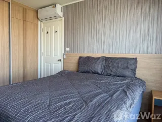 Condo en alquiler de 2 habitaciones en Yan Nawa, Bangkok