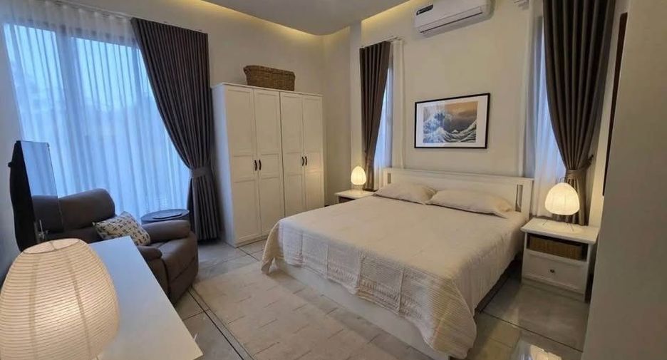 For rent 3 bedrooms villa in Bang Lamung, Chonburi