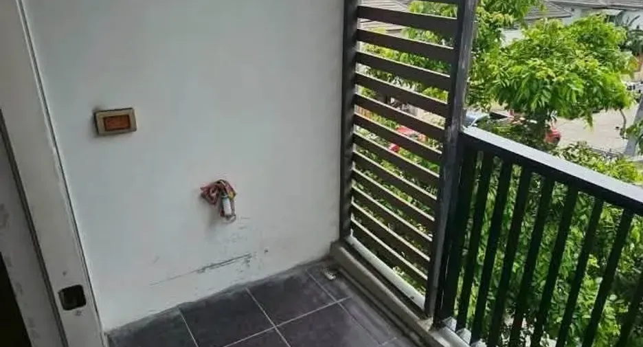 À louer 1 chambre condo à Lat Phrao, Bangkok