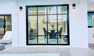 For sale 3 bedrooms villa in Bang Lamung, Chonburi