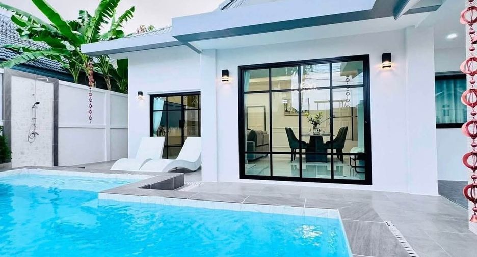 For sale 3 bedrooms villa in Bang Lamung, Chonburi