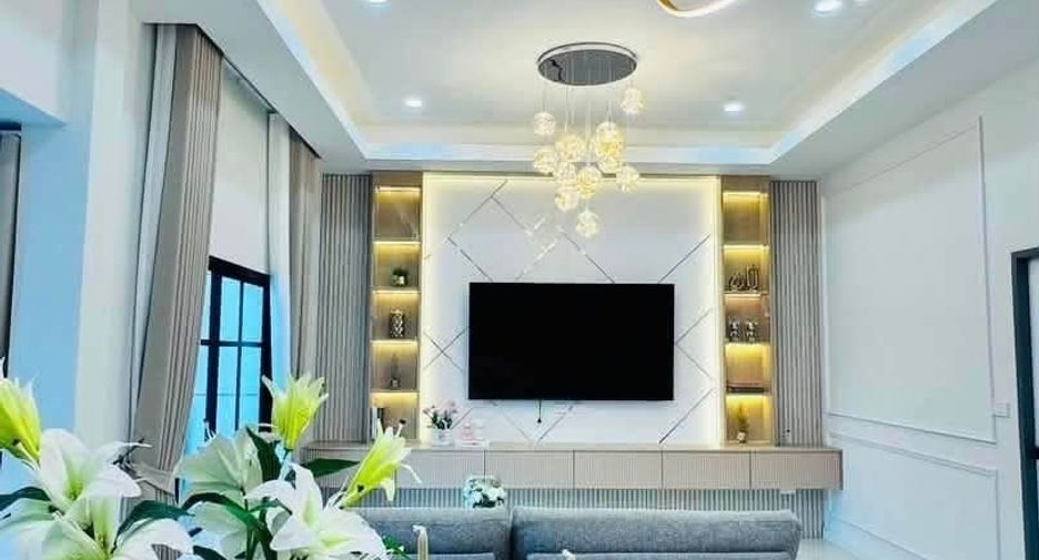 For sale 3 bedrooms villa in Bang Lamung, Chonburi