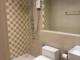 For rent 3 ベッドルーム townhouse in Khlong Toei, Bangkok