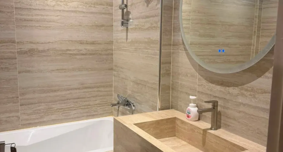 For rent 3 ベッドルーム townhouse in Khlong Toei, Bangkok