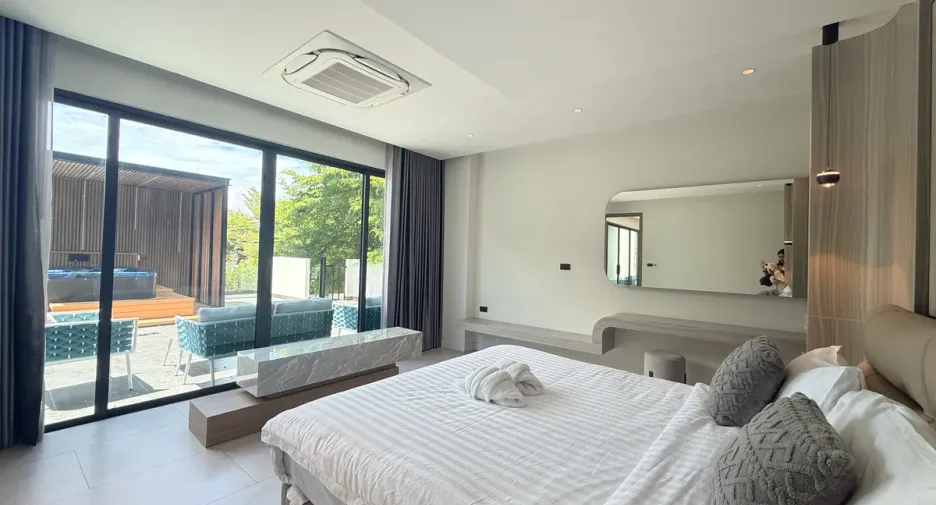 For rent and for sale 7 bedrooms house in Bang Lamung, Chonburi