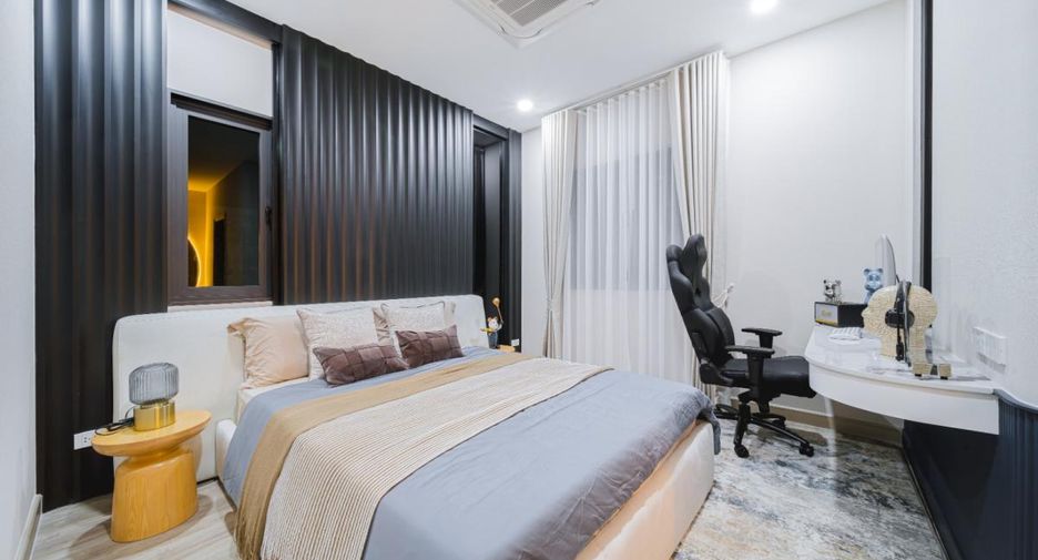 Casa en venta de 4 habitaciones en Bang Lamung, Chonburi