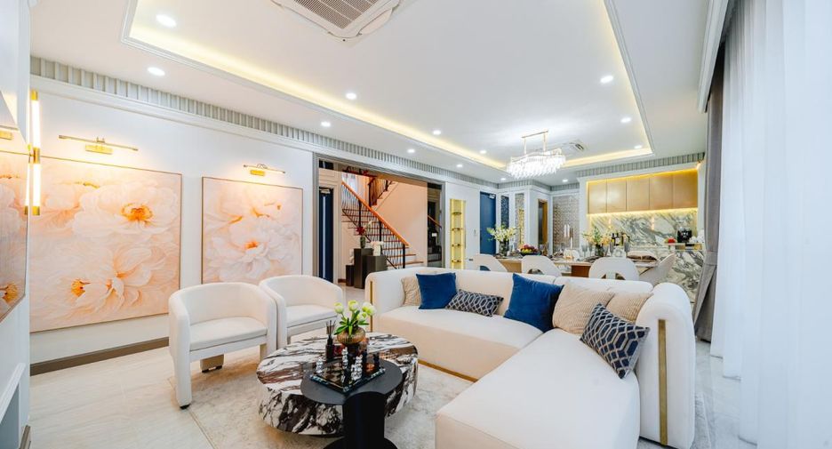 For sale 4 bedrooms house in Bang Lamung, Chonburi