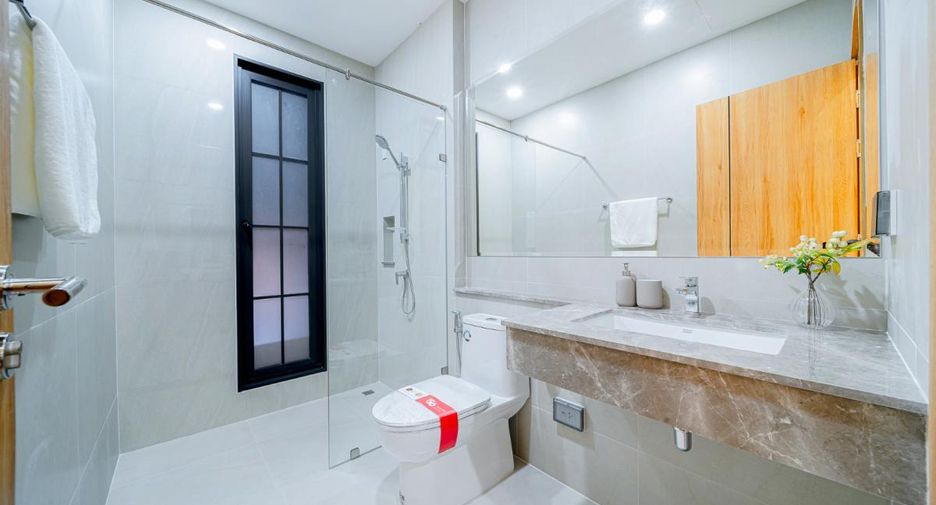 For sale 4 bedrooms house in Bang Lamung, Chonburi