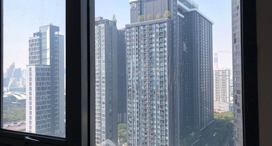 Condo en venta de 2 habitaciones en Huai Khwang, Bangkok