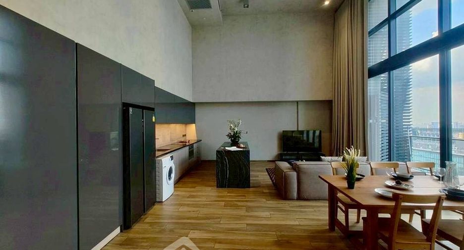 For sale 3 bedrooms condo in Watthana, Bangkok