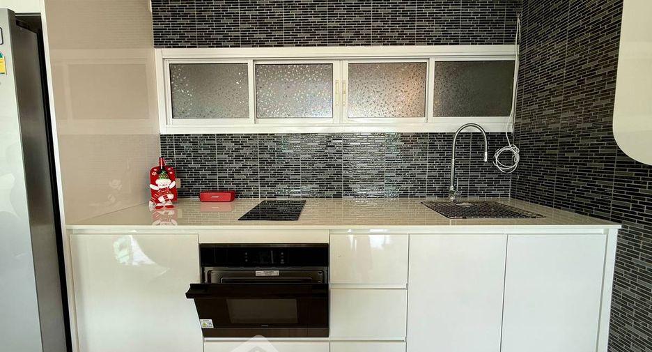 For sale 1 Beds condo in Na Jomtien, Pattaya