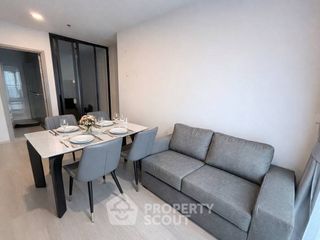 À louer 2 chambres condo à Phra Khanong, Bangkok